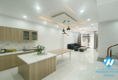 Beautiful 4 bedroom house with for rent in Start lake, Tay Ho, Hanoi